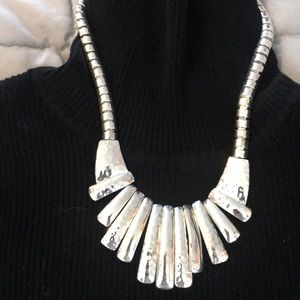 Costume jewelry necklace, silver, hammered style